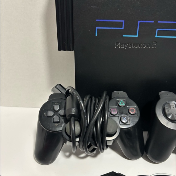 Ps2 console With 2 Controllers & 4 Games - Picture 3 of 10